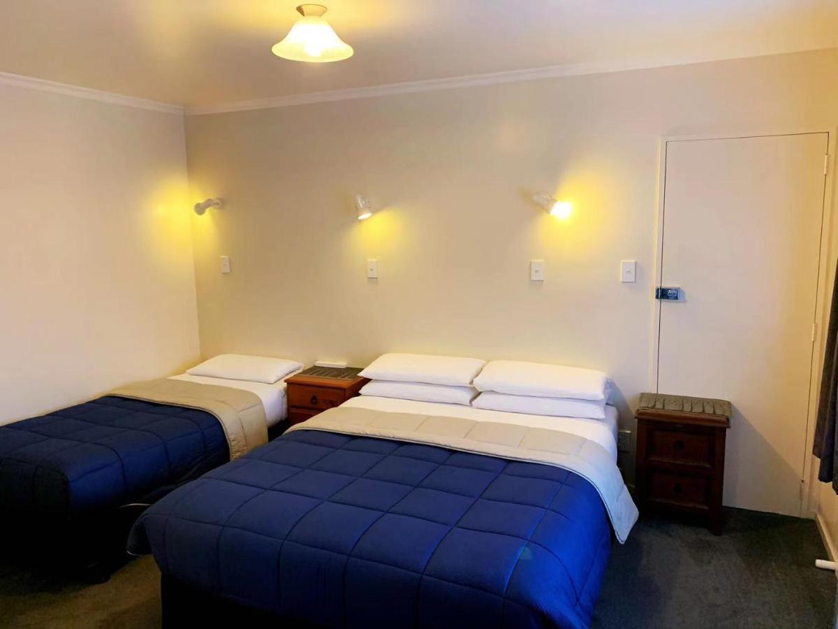 Amber Court Motel Te Anau Ngoại thất bức ảnh