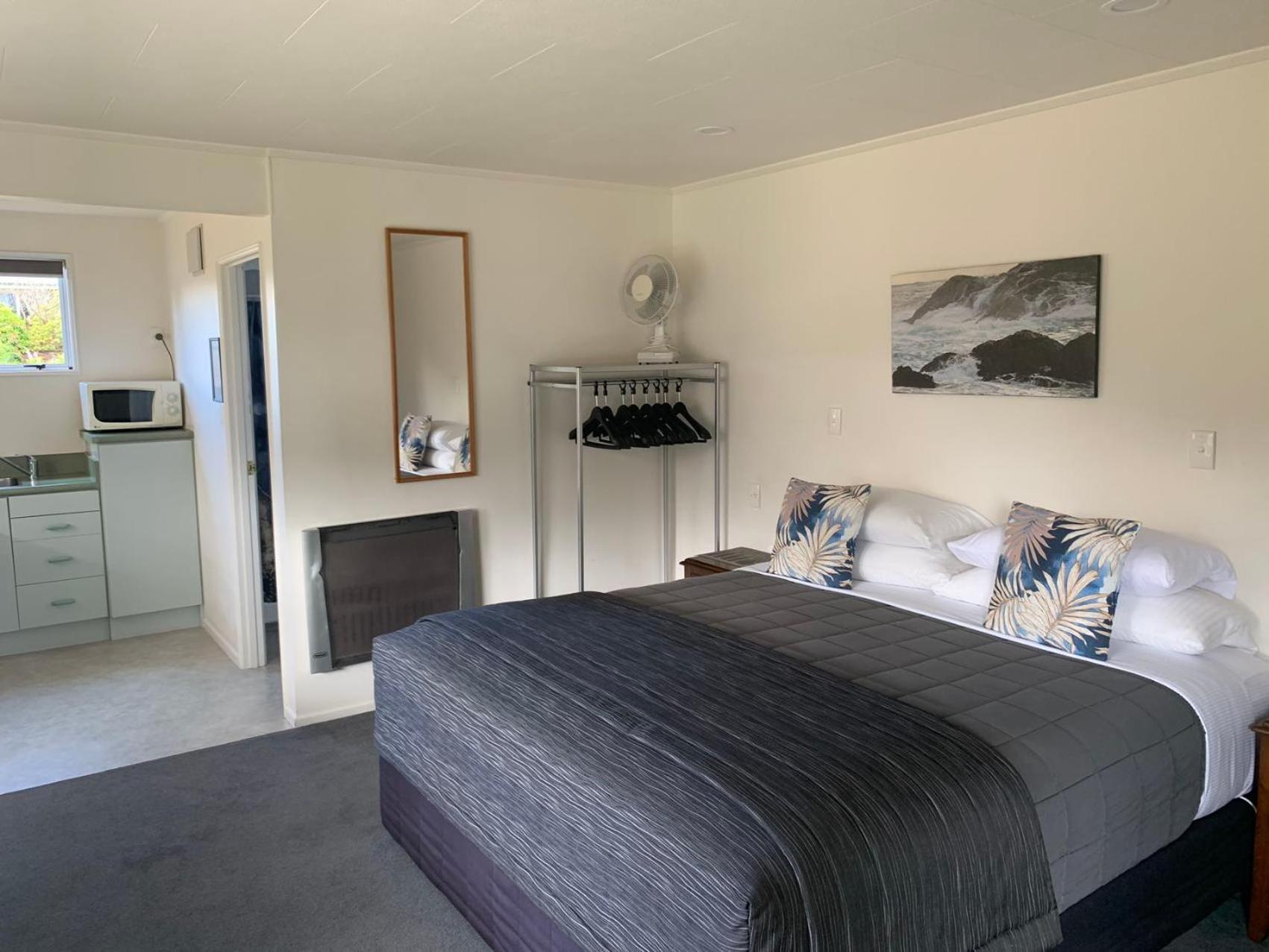 Amber Court Motel Te Anau Ngoại thất bức ảnh